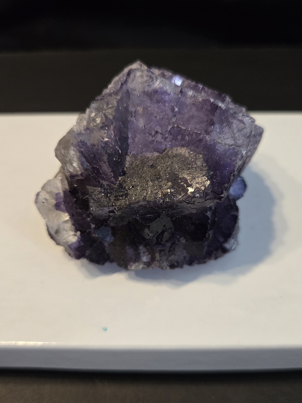 💜 Natural Purple Fluorite Crystal Specimen – 8.61 oz / 244g